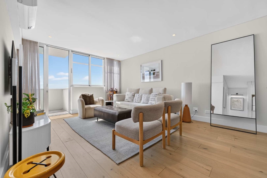 1 Bedroom Property for Sale in Sea Point Western Cape